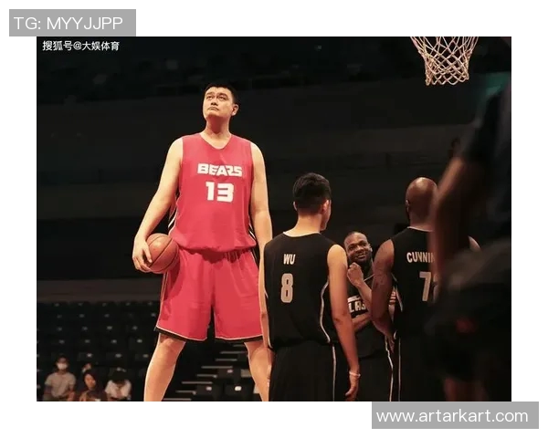 姚明退役引发广泛反响球迷感慨岁月流逝传奇生涯永载史册